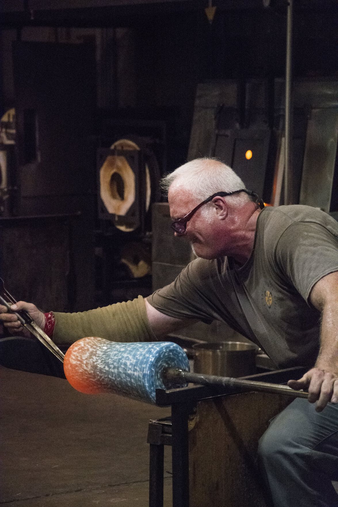 Glassblowing demonstration by Mike Moran